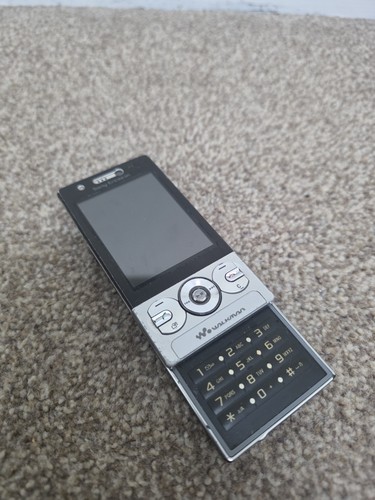 Sony ericsson w705 slide - ericsson,