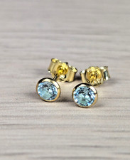 Ohrstecker -echt 585 Gold- mit echtem Blautopas wunderschön | Schmuckstyck