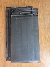 Erlus Flachdachziegel Linea sintergrau engobiert, 65 Stk.