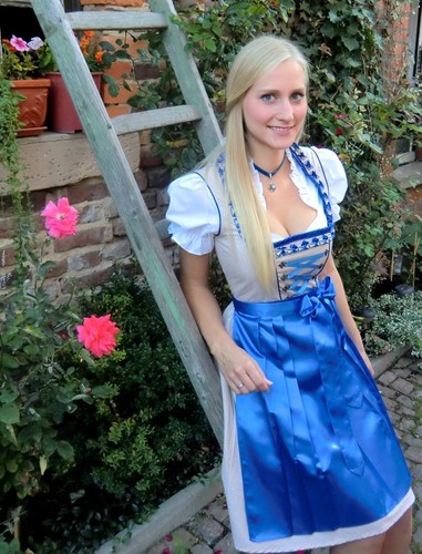 Neu süßes dirndl - neu, dirndl,3