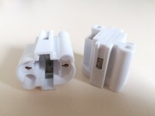 2 Stück Lampen Sockel