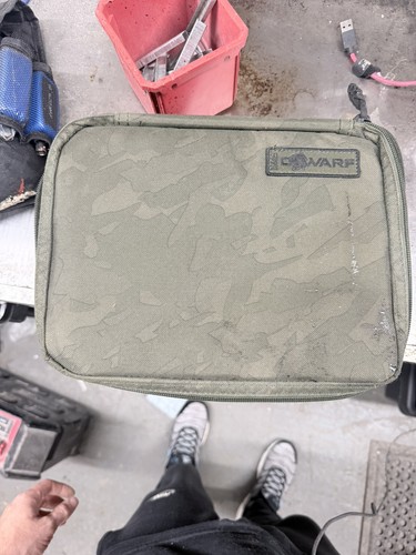 Dwarf tackle pouch - tackle, nash