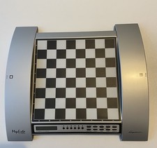 Schachcomputer, Mephisto - Chess Explorer von Saitek 