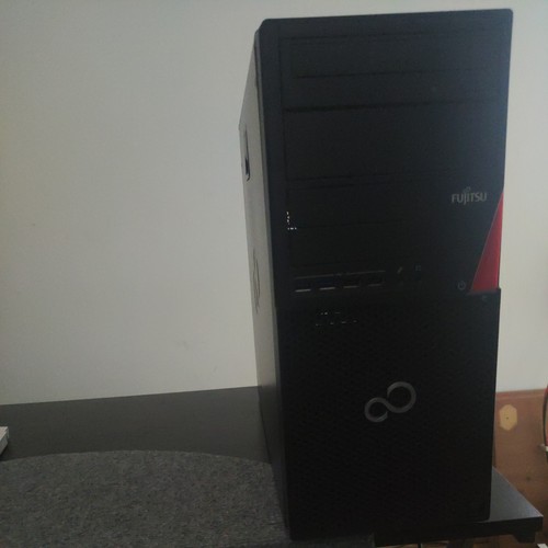 Fujitsu esprimo e720 e90 3 - e720,