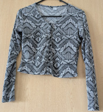 Bolero-Shirt-Jäckchen, Größe M,  Langarm, Muster blau und grau, jersey