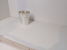 Metallbecher silberfarben AV