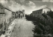 Mantova Piazza Sordello