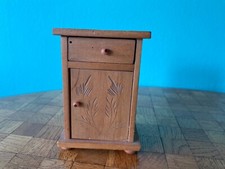 Altes Schränkchen Schrank