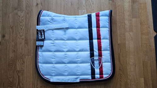 Neu eskadron big - big, square