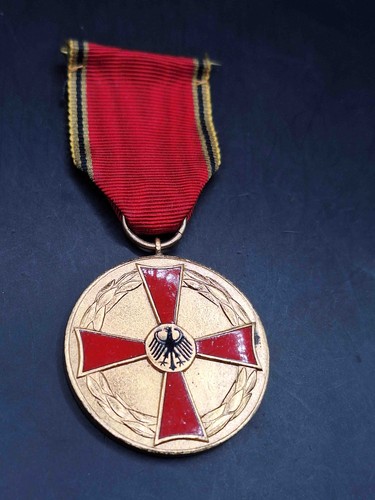 Bundesverdienstmedaille brd - bundesverdienstmedaille,