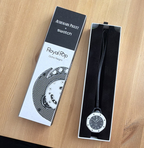 Swatch royal pop ocho negro - royal,