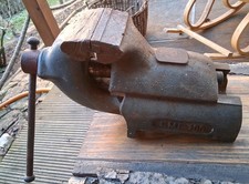 Schlegel EMF 100 Schraubstock