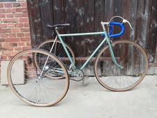 Englisches Renndreirad