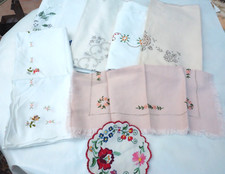 Konvolut 8 tlg. Tischdecken