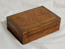 Kleine Vintage Holzkiste mit