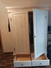 Kleiderschrank 2 trg. Kiefer massiv weiß/antik Helsinki bis 18.01.2025 abzuholen
