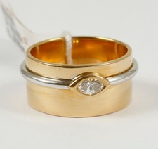 Moderner, ausgefallener Ring