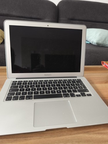Apple macbook air a1466 - macbook,