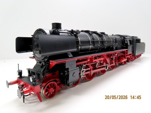 Kiss 230163 spur 1 - spur,