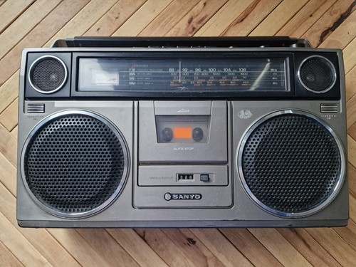 Sanyo boombox ghetto - sanyo, blaster