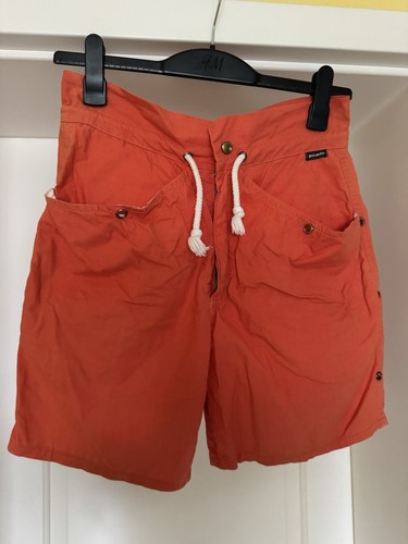 Orangefarbene shorts aus - orangefarbene,