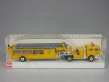 Busch 1/87 H0 US Feuerwehr