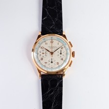 VINTAGE Universal Geneve