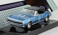 Chevrolet Camaro SS blau Cabrio geschlossen 1967 1:24 Motor Max Modellauto 73293