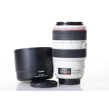 Canon 300mm 0 - 70-300mm, f/4.0-5.6