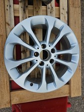 1x Mercedes GLA Klasse W156