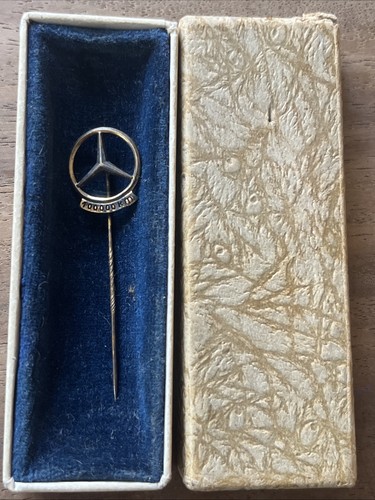 Vintage mercedes benz - 🔥,