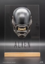 Xenomorph head display -