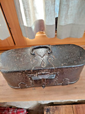 Eisentruhe Kriegskasse ca 18JHD Antik tolle Patina Mittelalter