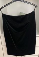 Samtrock der italienischen Marke „Luisa Spagnoli “ Gr. 42 (itl. Größe 46)