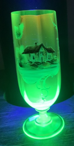 Dickwandiges glas mit pastoser - dickwandiges,