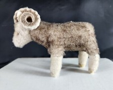 Vintage Steiff Widder Wotan