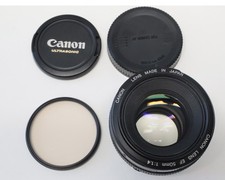  Canon EF 50 mm f/1.4