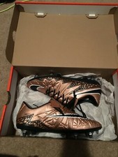 🔥RARE🔥🔥NIKE Phinish