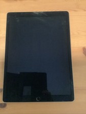Apple iPad Pro 2. Gen 256GB, Wi-Fi + 4G (Ohne Simlock), 12,9 Zoll Grau (Defekt)