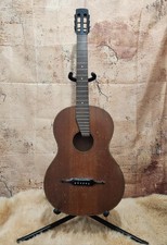 Parlor-Vintage-Gitarre ca