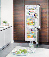 Lieb­herr Kühl-Gefrier-Kombination ICBN 3366 Pre­mi­um Bio­Fresh AUSSTELLUNG