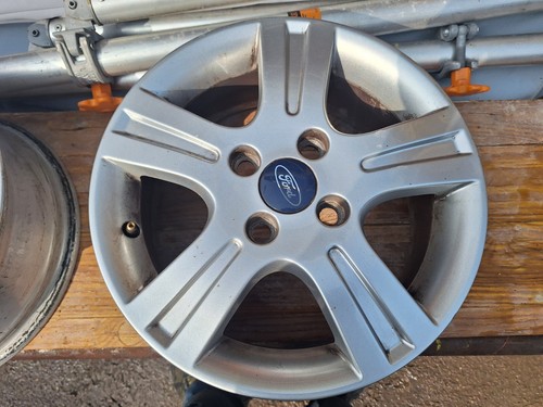 Ford fusion fiesta 15 - v, vi