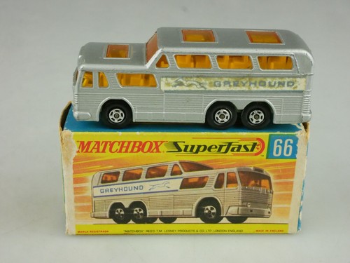 Greyhound coach 50217 - greyhound,