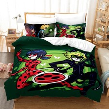 Roter Marienkäfer Superheldin