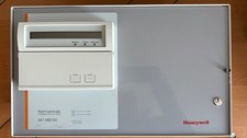 MB100 V18.24 mit LCD  Bedienteil Honeywell Alarmanlage
