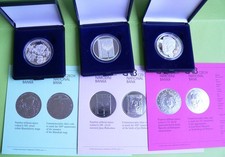 Tschechische Republik  3 x 200 Kronen  ,2018 und  2x 2023  in PP