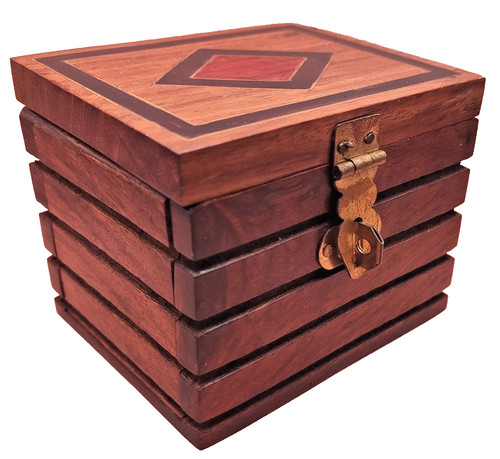 Zauberbox mit intarsien - mit, ring