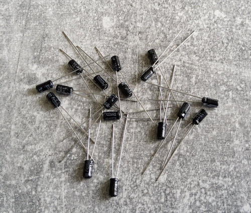 10uf 16v elko - 10uf, elektrolyt