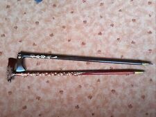 2 Wanderstöcke Holz Adler ? Verziert und Blumen ?