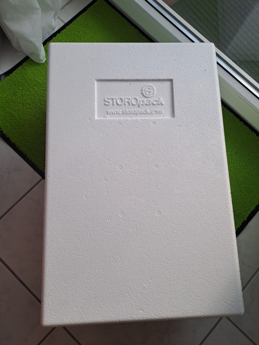 Isolierbox mit deckel - mit, aus